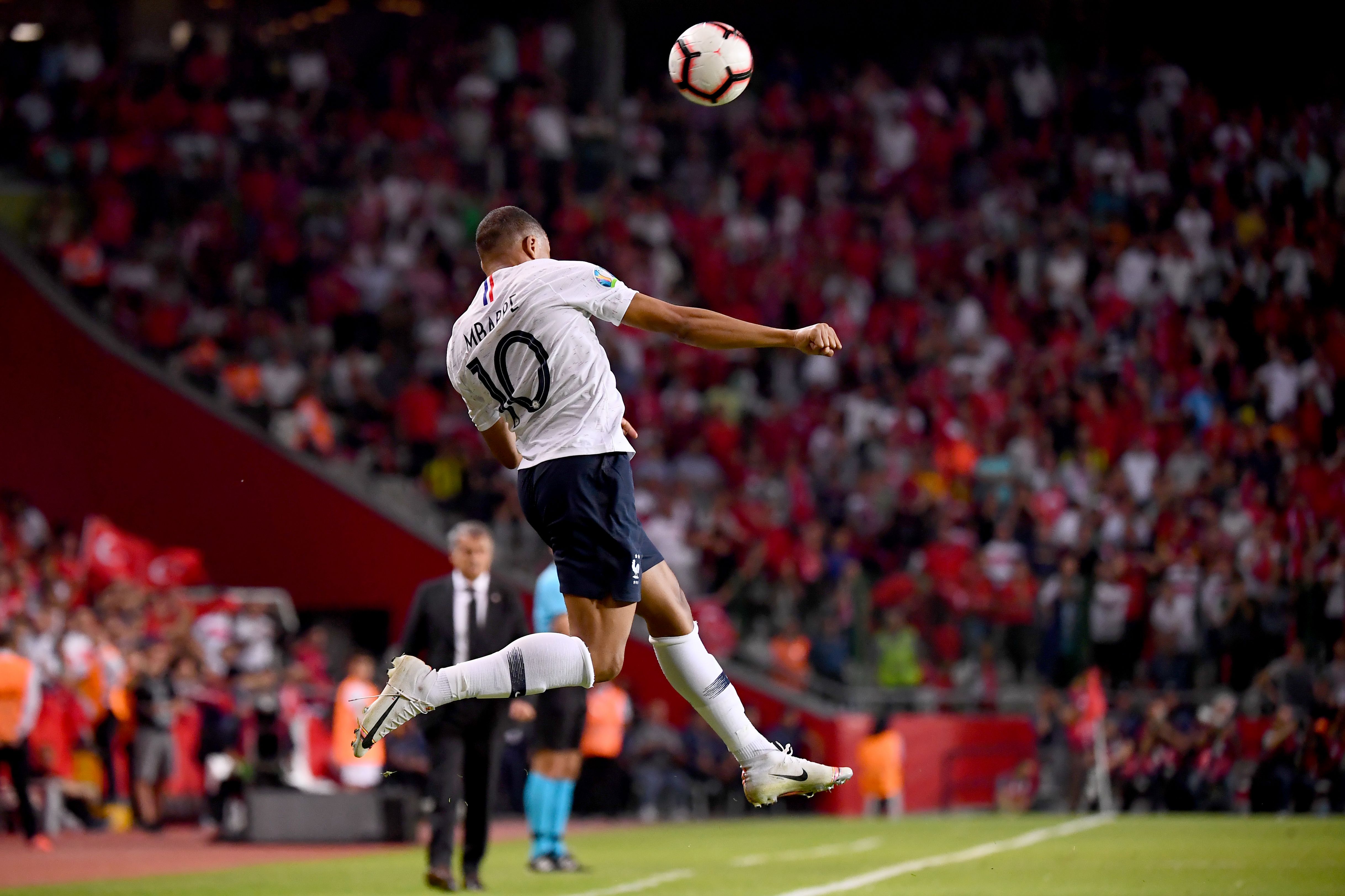 除了身体上 除了身体上